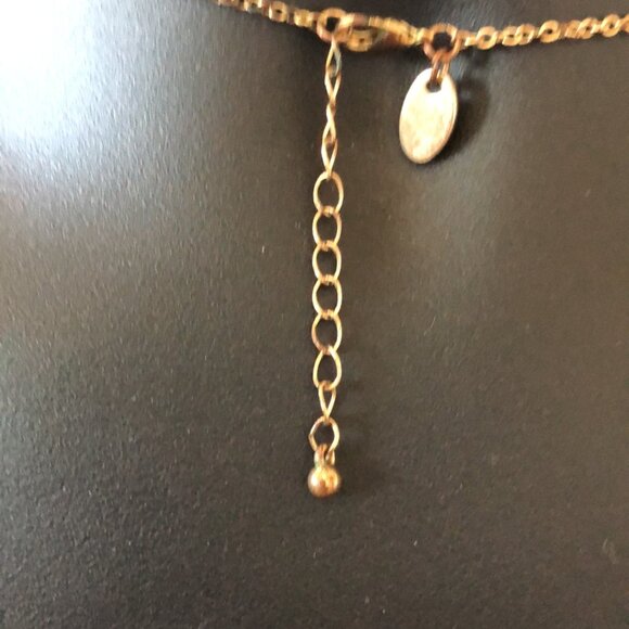 Various Necklaces - Picture 8 of 14